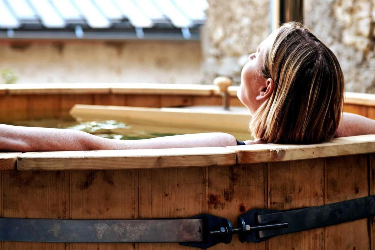 Rustic Fireplace Hotel Comfort Jaccuzi Dog Friend Bourg-Saint-Maurice Bagian luar foto